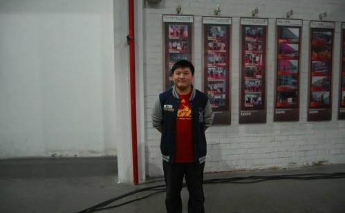 tga专访:皇族力克ig 15岁天才adc选手狂小禹