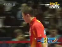 乒乓球直板运动员正手攻球对练标准动作_视频