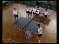 乒乓球横板运动员比较标准的正手动作_17173