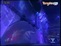 精彩视频 <em>WWE女子撕衣</em> 斯塔西VS多里视频-游