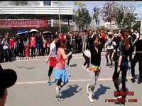 3 <em>美女</em>诱惑 性感<em>美女</em>脱依诱惑男人<em>上床</em> 自拍热