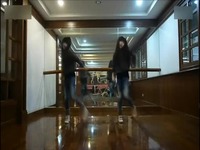 高清 美女性感热舞-<em>双飞萝莉</em>Sandy Mandy舞蹈