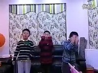 热推高清 00后的小虎队 - 搞笑版童年_标清-视