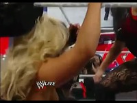 超清预告片 <em>WWE女子</em>撕衣 凯特琳VS阿卡塞恩