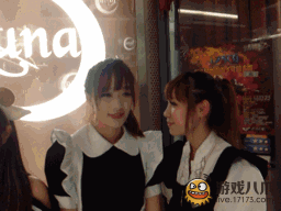 最囧福利搞笑gif之女生之间的神秘小花园_游戏八爪